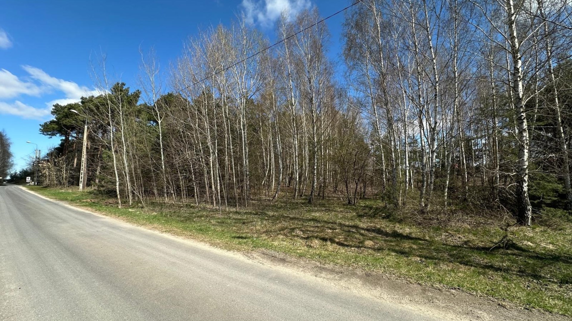 Działka na sprzedaż