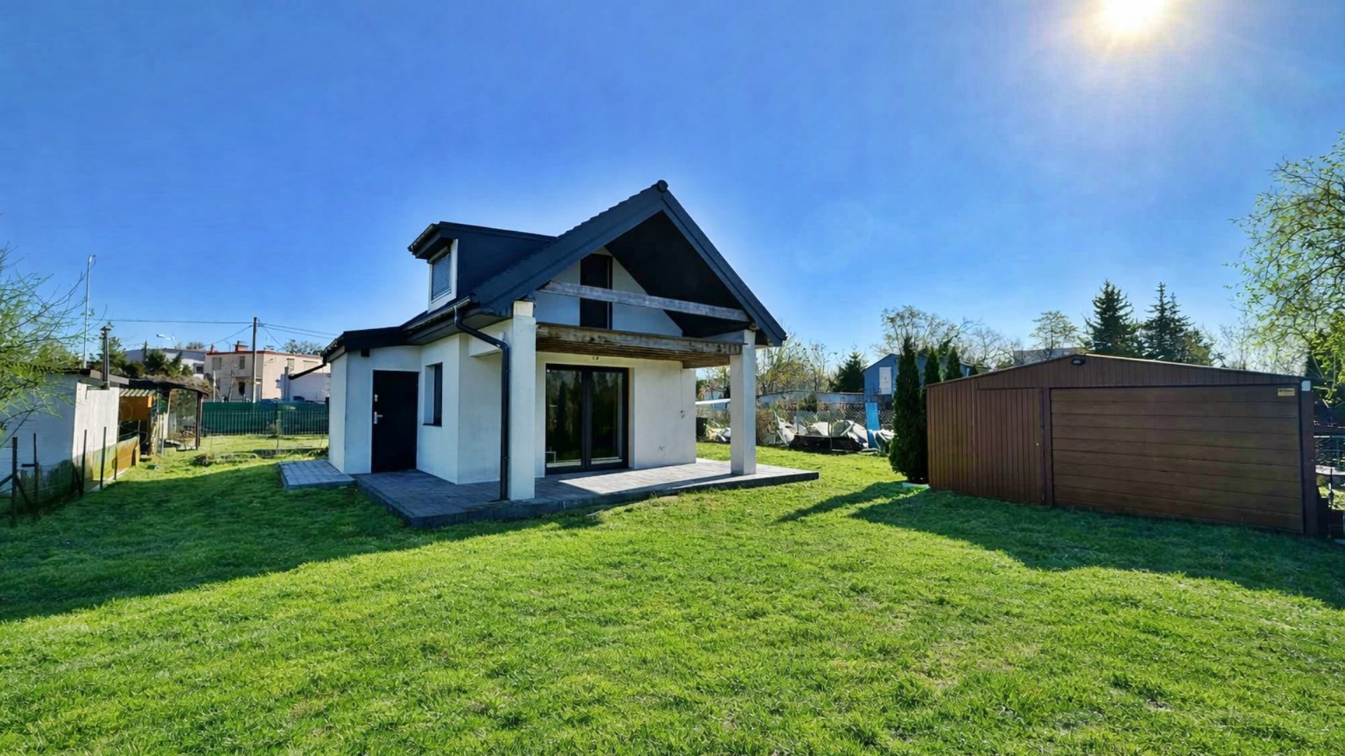 Działka na sprzedaż