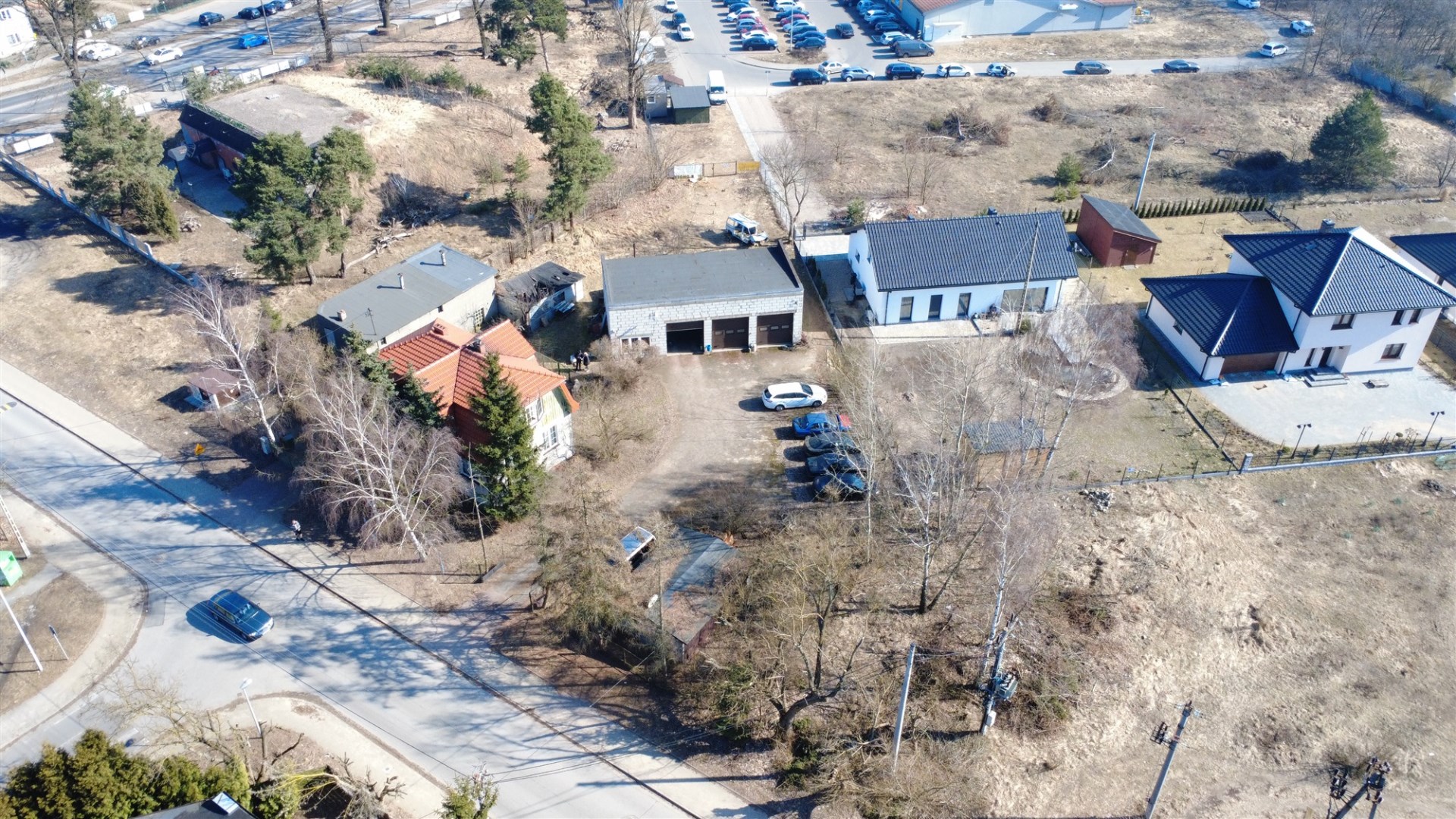 Działka na sprzedaż