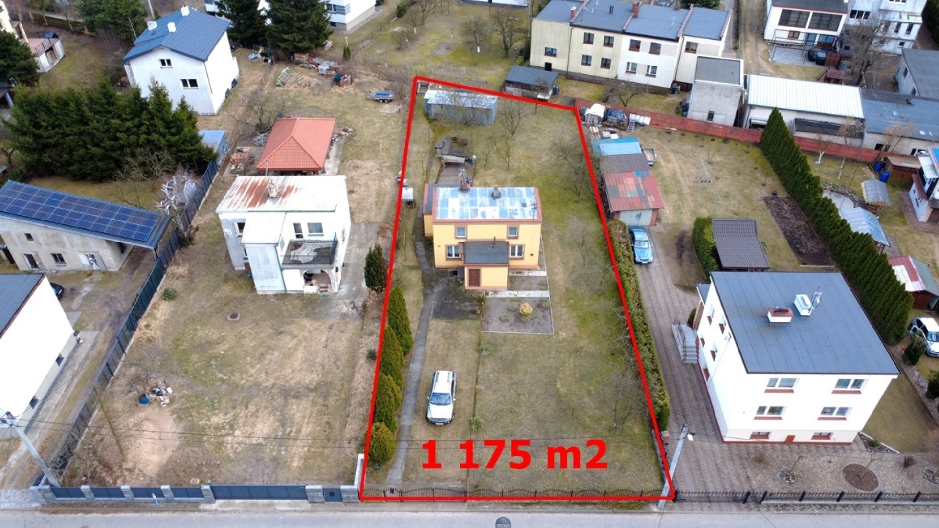 Działka na sprzedaż